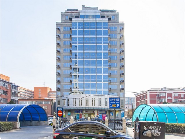 吉林灯饰五金模具供应商